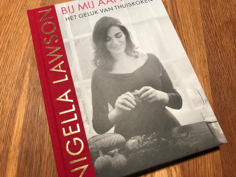 Kookboek Bij mij aan tafel