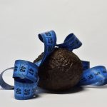 Avocado met meetlint