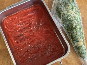 tomaten en vulling voor cannelloni