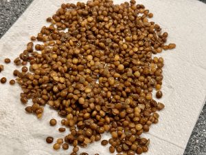 linzen op een keukenpapiertje