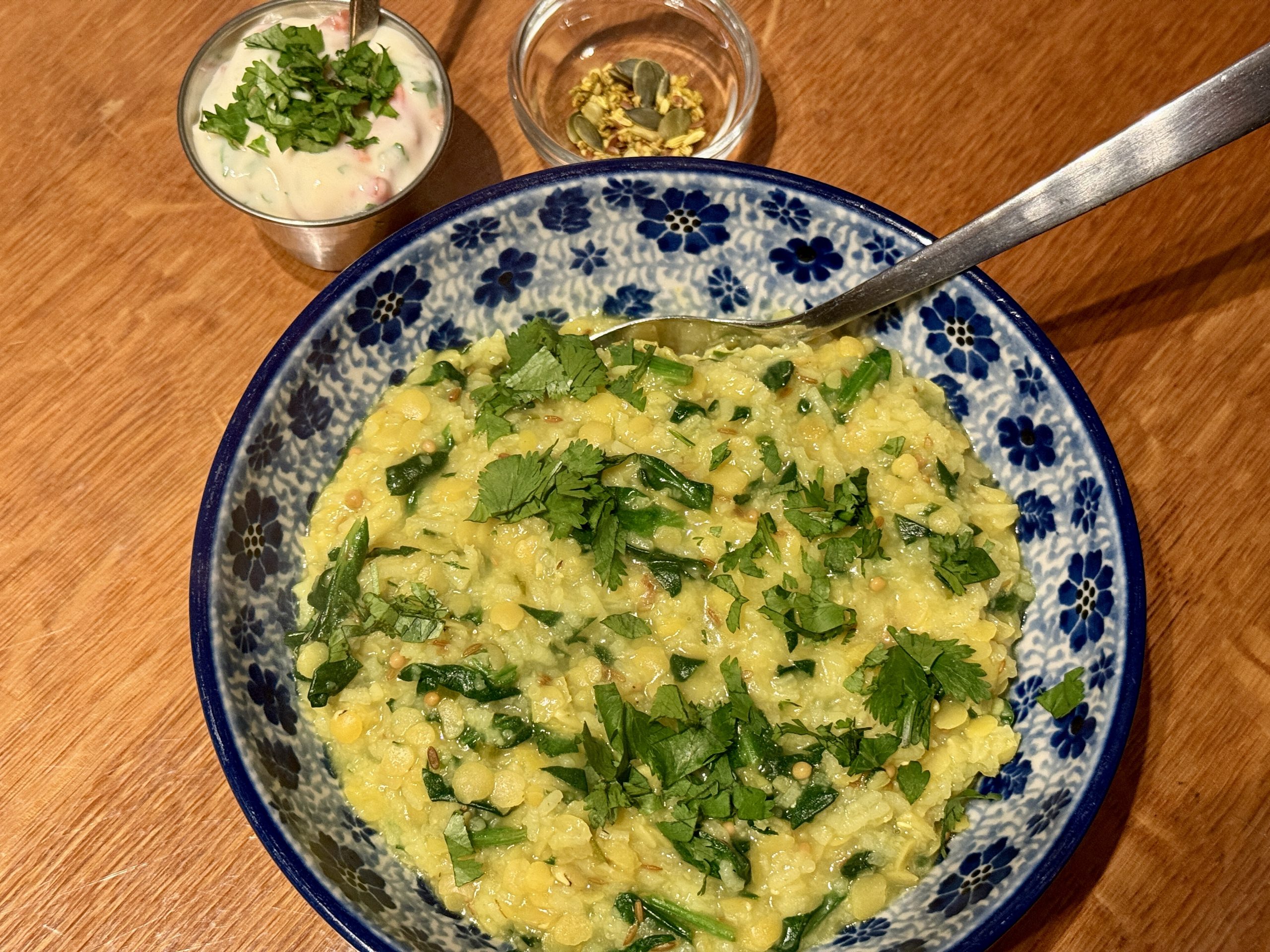 Khichdi met spinazie en specerijen